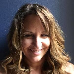 Meet your Posher, Pamela